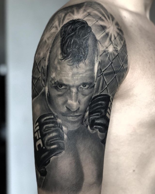 𝙎𝙏𝙀𝙑𝙀𝙉 𝙍𝙊𝙍𝙎𝘾𝙃𝘼𝘾𝙃 𝘽𝘼𝙍𝙇𝙀𝙏𝙏𝙄 2018.05.09 TOP HEALED @diegonightmaresanchezufc PORTRAIT thanx🙏🏻 @gianluca django rocca