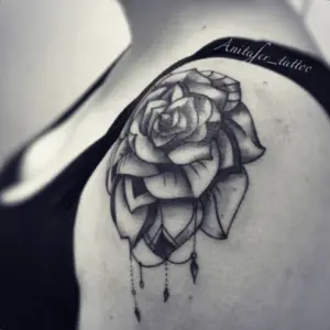 105 Tatuajes en el Hombro Para Mujeres y Hombres