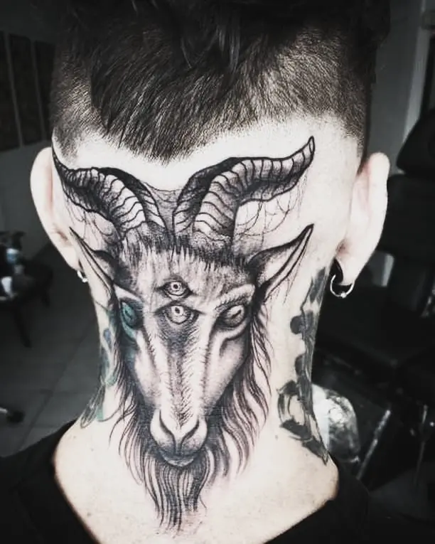 Galerías de Tatuajes Increíbles 6 Eduardo 2019.02.22 🐐 @blackline cwb goat tattoo tattooblack baphomet napetattoo headtattoo