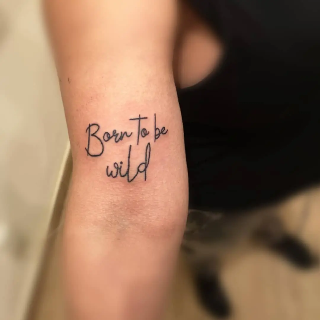 Espe G 2019.02.23 1 of 3 Lettering Minitattoo Gracias por repetir siempre 💕 . . tattoogirl letteri