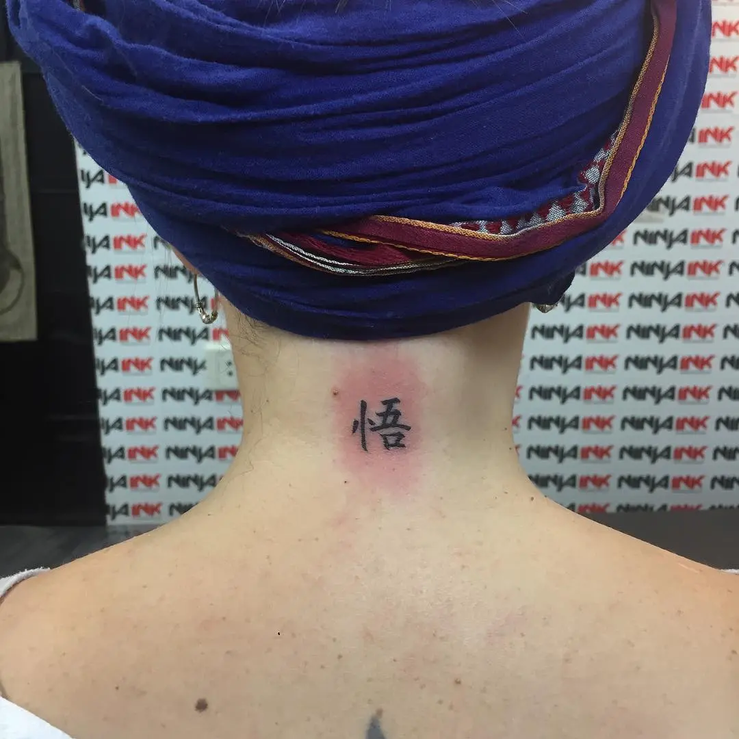 Galerías de Tatuajes Increíbles 30 Jack Bullard 🇦🇺Nini Bullard 🇵🇭 2019.01.14 1 of 2 microtattoo mondaymotivation Enloightenment In the Zen Buddhist tradition sa