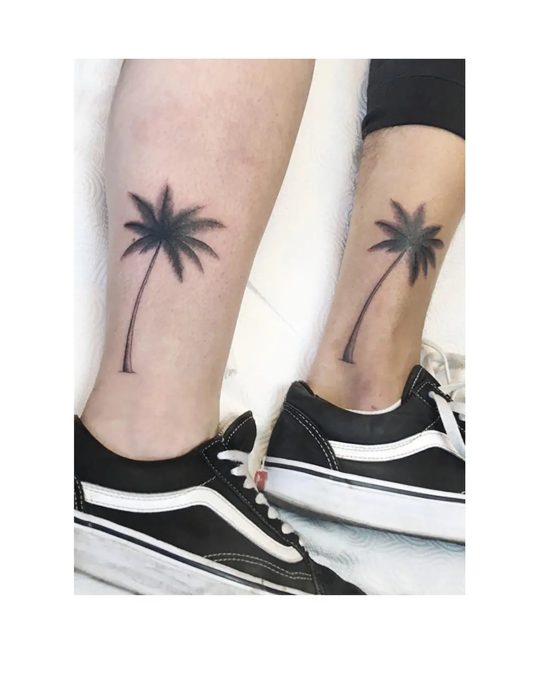 Galerías de Tatuajes Increíbles 20 Julia Mo 2019.04.24 3 of 3 couplesgoals sorry @pitersadowski 😁 friendstattoo palmtreetattoo tropicalta