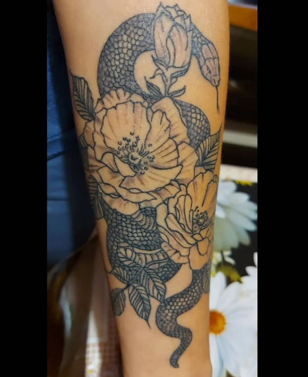 Galerías de Tatuajes Increíbles 15 Александр 2020.08.01 1 of 2 1 сеанс krsktattookrsktattookrasnoyarskblackandgreyflowersflowerstattoo