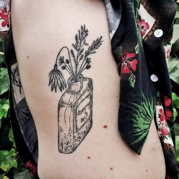 Galerías de Tatuajes Increíbles 34 ▪️Second Skin Tattoo Studio▪️ 2020.08.07 Disenos originales Estilo conceptual minimalista lineal alternativo psicodeli