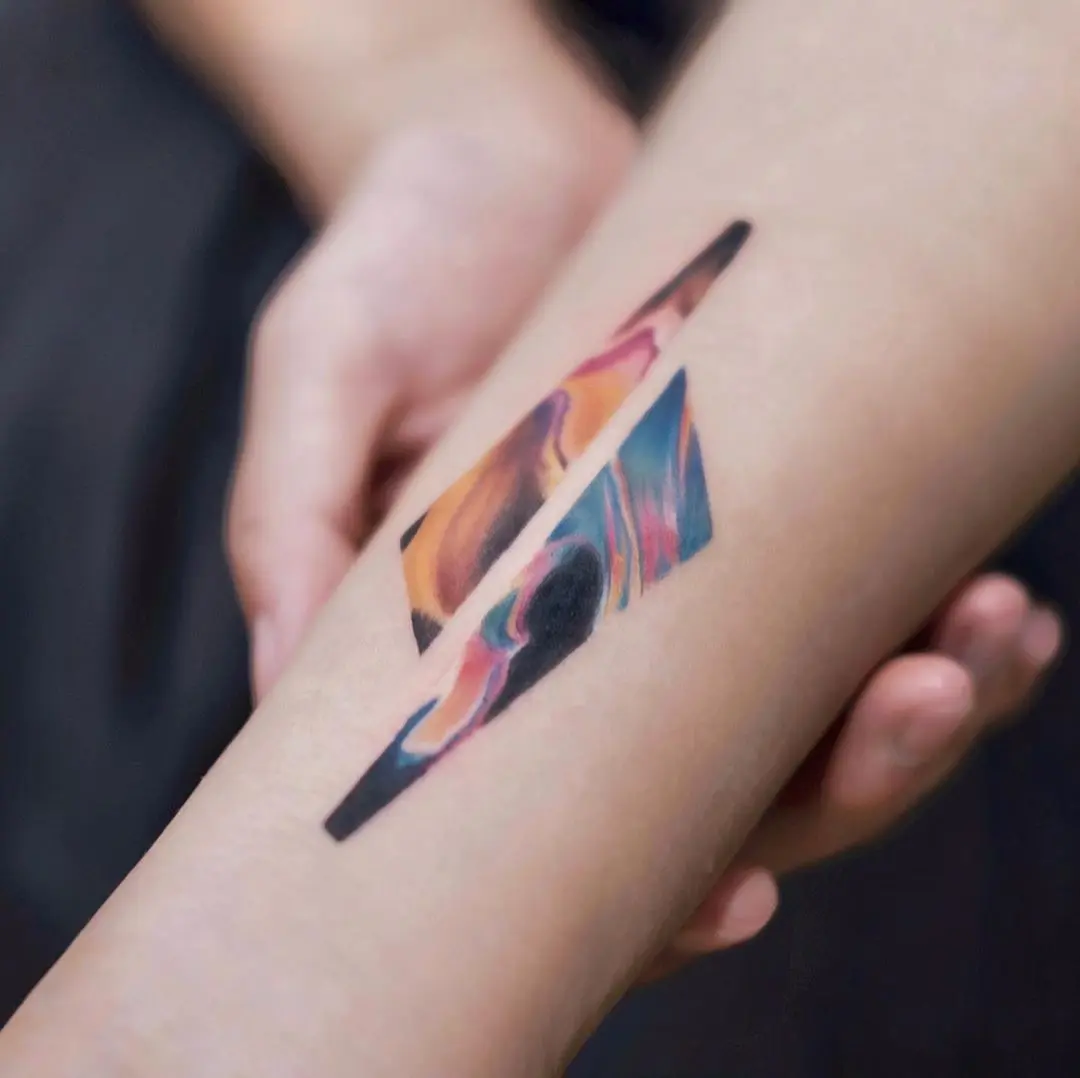 Galerías de Tatuajes Increíbles 32 DEMI LIU 2020.08.05 🥃🧊360° . . . . . . . tattooaddict gapfillertattoo inklife contemporarytat