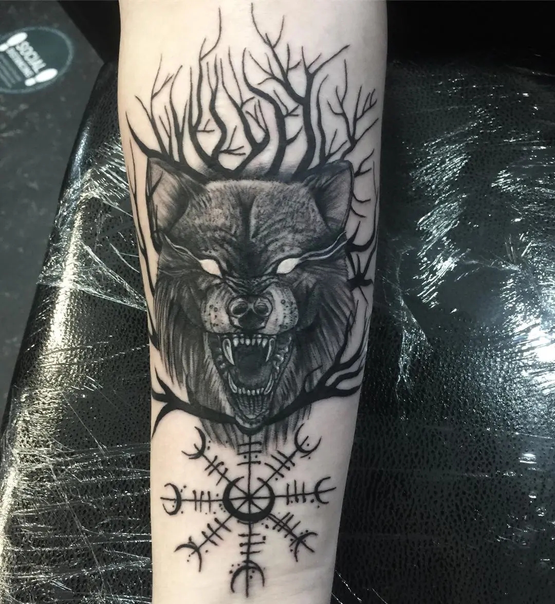 Galerías de Tatuajes Increíbles 50 Kenti 2020.08.07 Thanks so much for trusting me with your first tattoo Kirsty 🖤🖤 darkart dark
