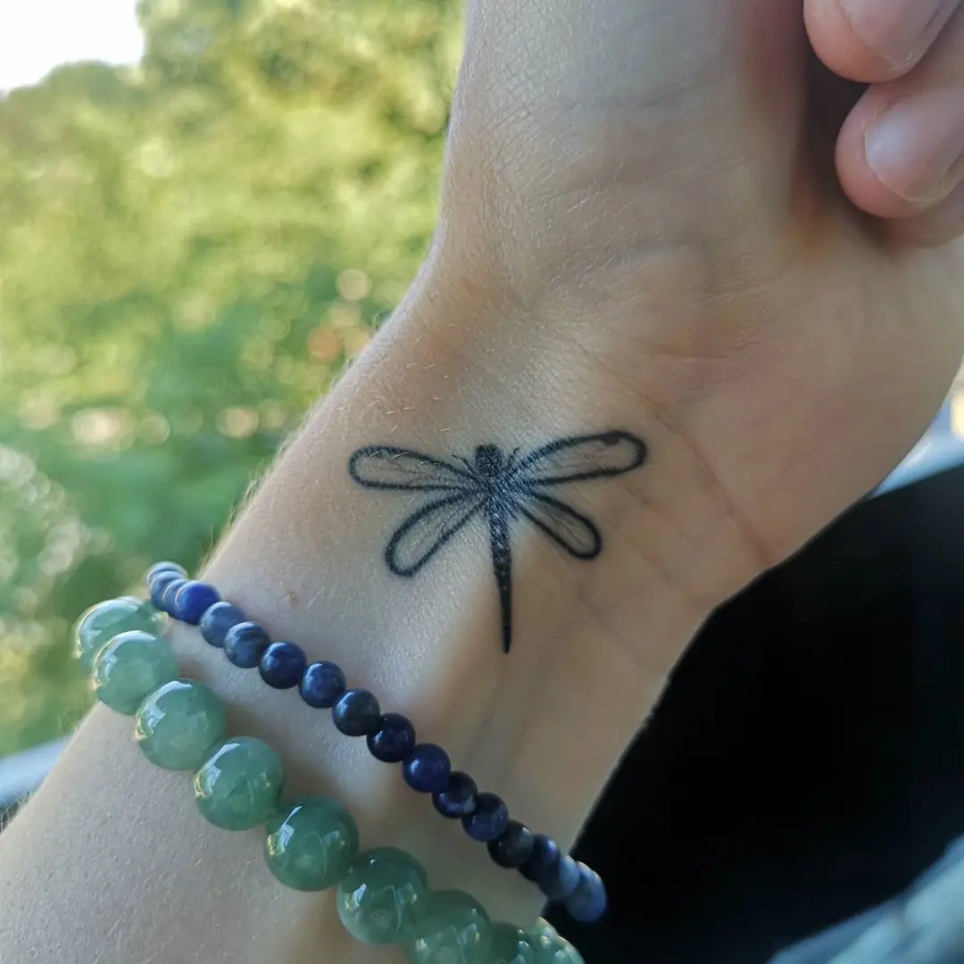 Galerías de Tatuajes Increíbles 47 Lisette Larsen 2020.08.08 2 of 2 Daily reminder 🦋💫✨ dragonfly spirituality reminder totemanimal dragonflyt