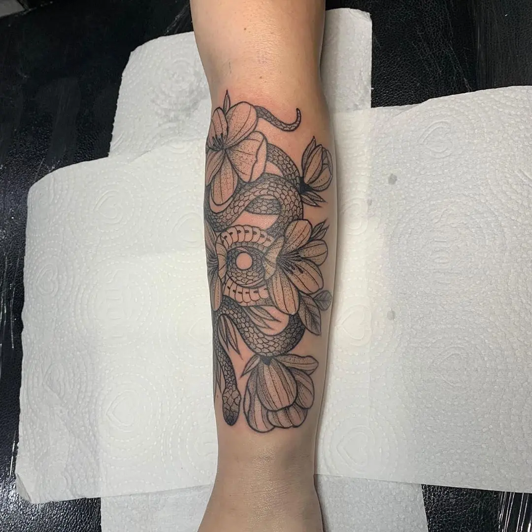 Galerías de Tatuajes Increíbles 79 Pedro Alfieri 2020.08.01 2 of 3 🗣 Dúvidas e orçamentos via Dm ou através do link do WhatsApp na bio. . . . bl