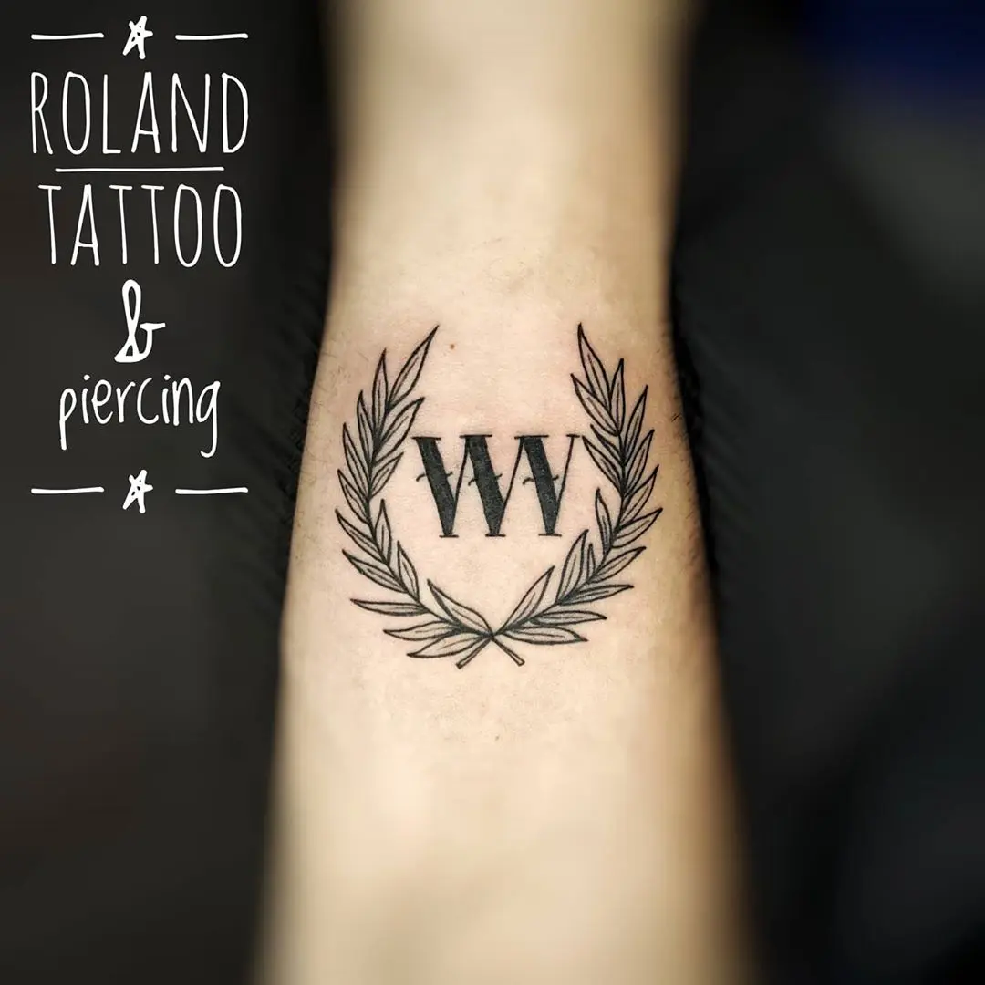 Galerías de Tatuajes Increíbles 69 Roland ☠️ tatuatore piercer 2020.07.20 roland tattoo piercing tattoos tattooed art bodyart desing bodydesing dr