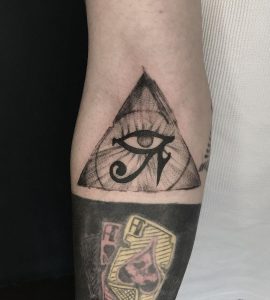 triángulo tattoo