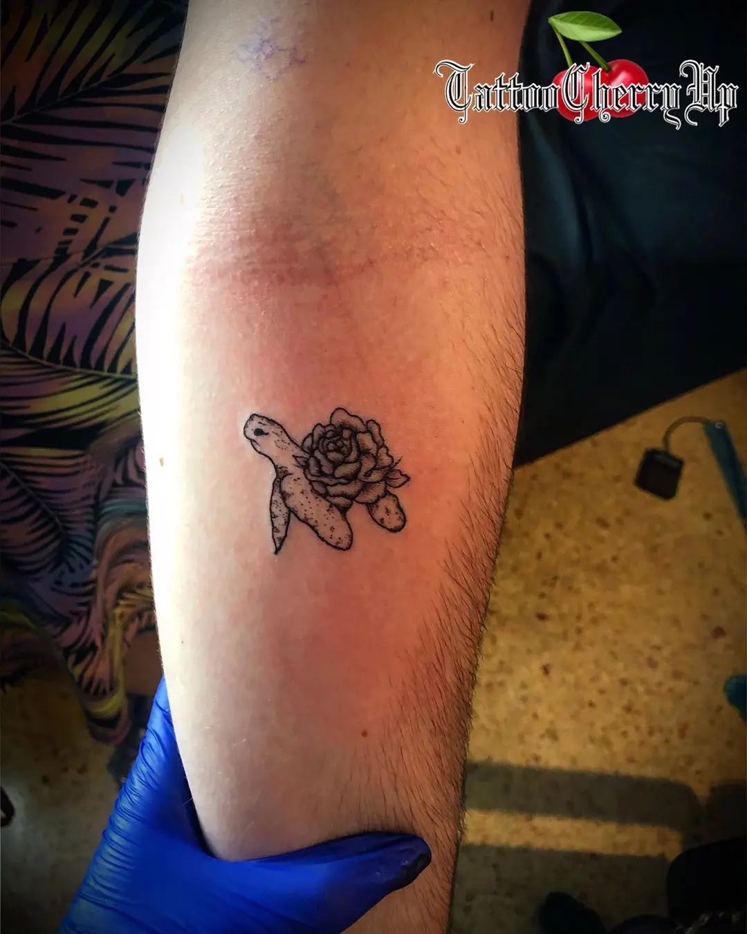 Galerías de Tatuajes Increíbles 91 𝕿𝖆𝖙𝖙𝖔𝖔𝕮𝖍𝖊𝖗𝖗𝖞𝖀𝖕 🍒 2020.09.11 New Tattoo 🍒 @ ainhoahuelamo 💉 . . T O R TU G A 🐢 . . tattoostyle tattoogi