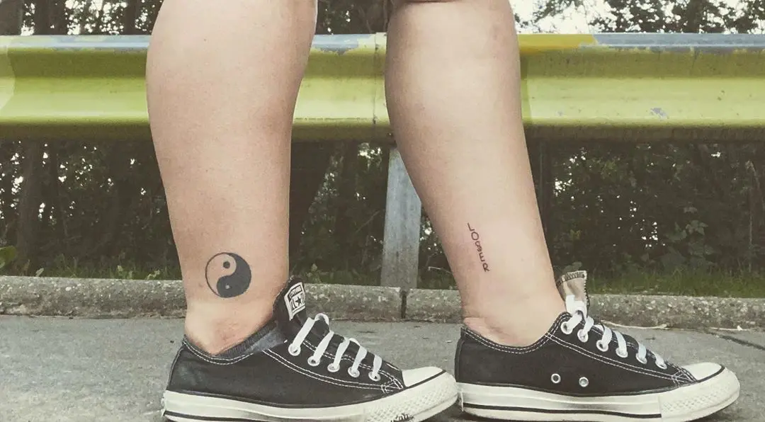 Galerías de Tatuajes Increíbles 6 𝖒𝖆𝖗𝖎𝖆 2020.09.07 chucks forever. chucks tattoos yingyangtattoo loser pisces