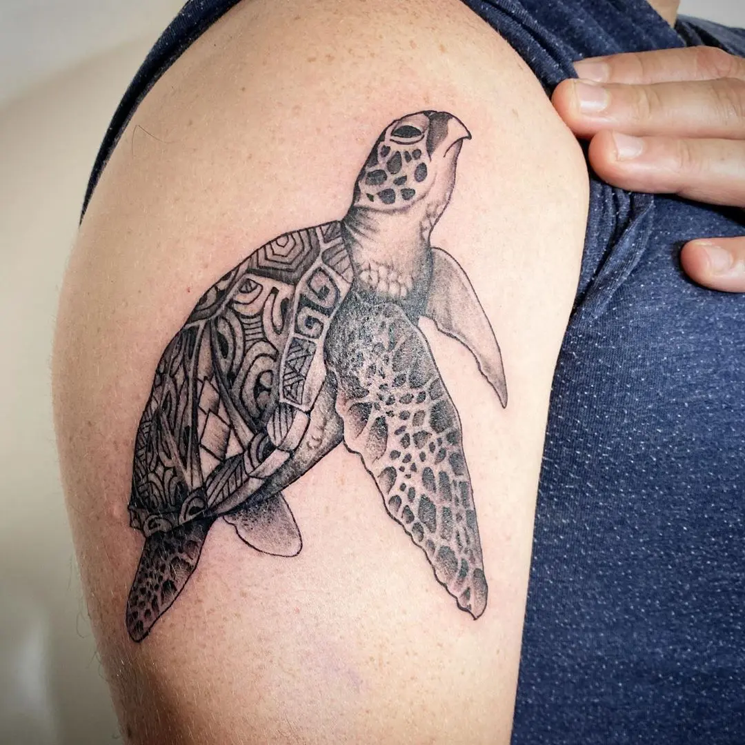 Galerías de Tatuajes Increíbles 92 𝚂𝙰𝙽𝚃𝙰 𝚃𝙾𝚁𝚉 ⓉⒶⓉⓉⓄⓄ ⓈⒽⓄⓅ 🇫🇷 2020.09.11 Une jolie tortue de mer avec gravure . Merci @ericherino pour ton projet santat