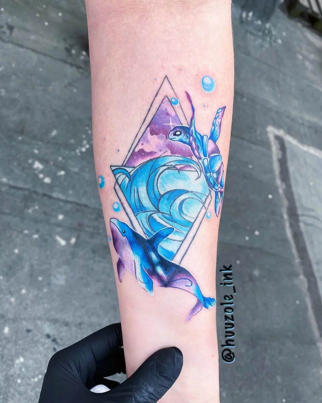 Galerías de Tatuajes Increíbles 15 Alya Huuzole Хузле 🦊 2020.09.11 ...И куда бы я ни шла мое море со мной. с Alai Oli. Спустя год добавили мо