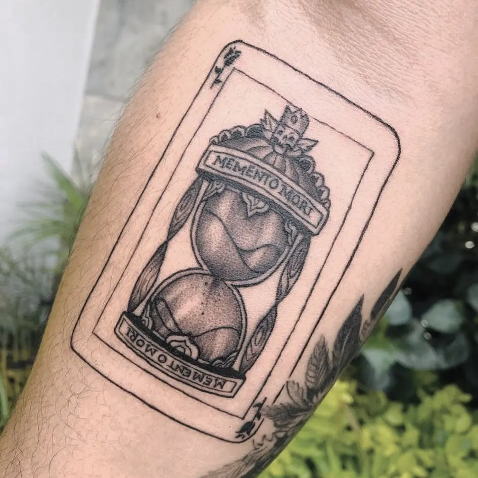 Galerías de Tatuajes Increíbles 50 Eduardo Torres 2020.08.03 ☠️Memento Mori ☠️ . . . . . . . . . tattoo mementomori black blackwork dark
