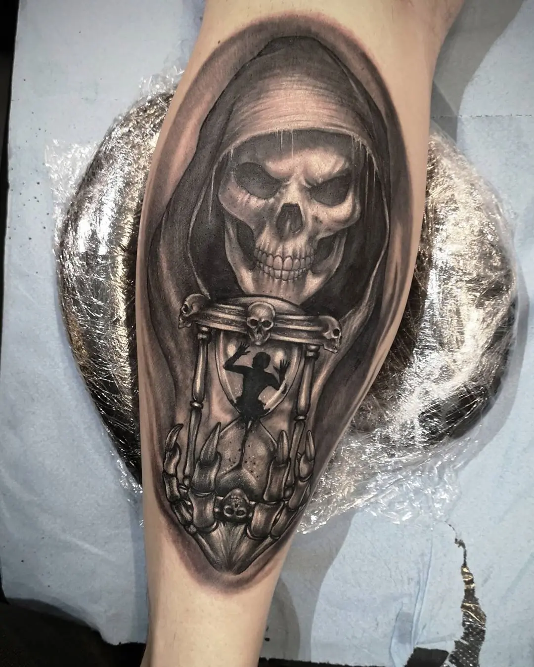 Galerías de Tatuajes Increíbles 71 Mad Meow Art 🐱 2020.07.17 2 of 2 Some death vibe ☠️ Swipe right to see photo 👉 . . . . . huaweip20pro meowlat