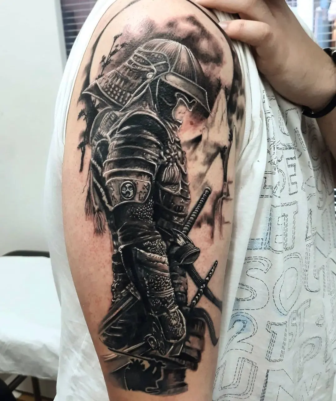 Galerías de Tatuajes Increíbles 47 💉 𝙰𝚛𝚌𝚑𝚒 𝚃𝚊𝚝𝚝𝚘𝚘💉 2020.05.12 💉 Samurai 💉 Hecho por Franki samurai orientaltattoo tattoo samuraitattoo