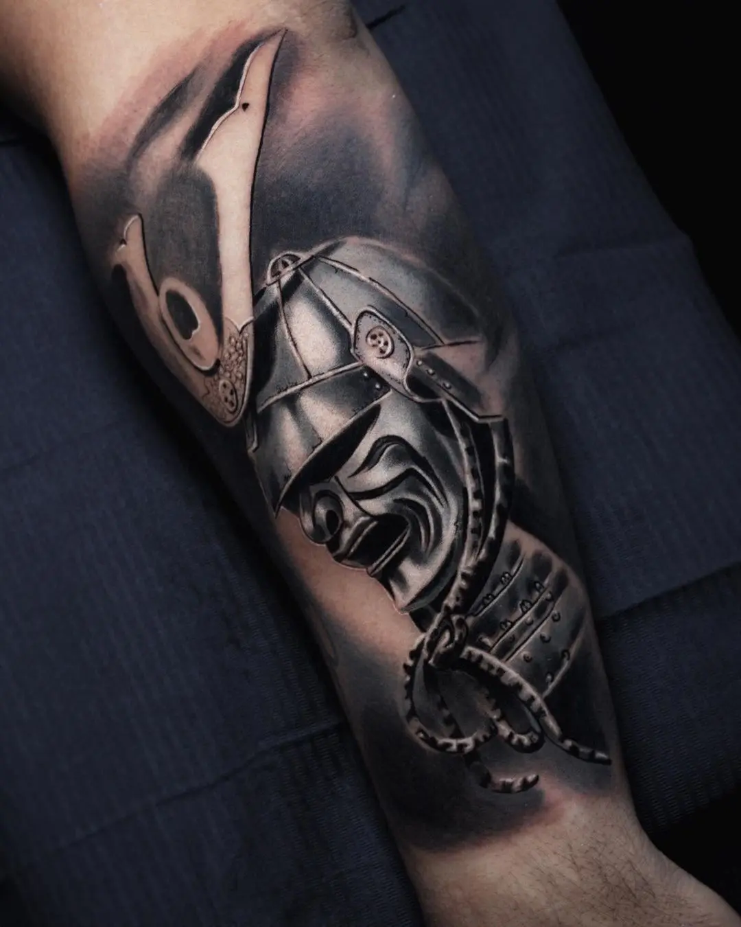Galerías de Tatuajes Increíbles 5 Alex Bruz 2019.09.02 𝐒𝐀𝐌𝐔𝐑𝐀́𝐈 ⚔️Realizado en @inknovaetattoostudio 🇦🇷 using @bishoprotary @h