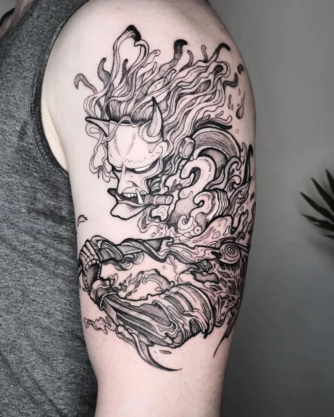 Galerías de Tatuajes Increíbles 11 Astral artifacts 2020.10.21 Abstract Samurai. 👹 Dm to book ink @neonwolfstudio @cheyenne tattooequipment