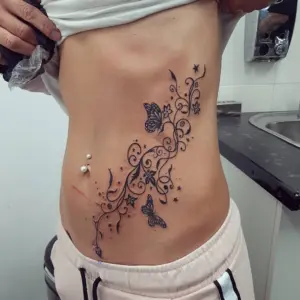 tatuajes de enredaderas para mujeres y hombres