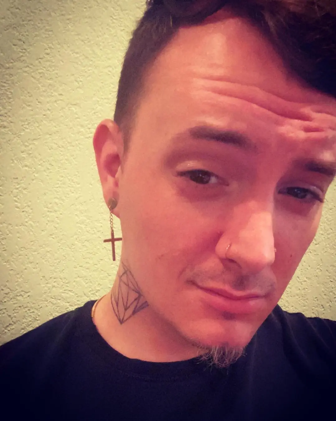 Galerías de Tatuajes Increíbles 16 Cj Whitfield 2021.03.03 Pressure makes 💎 diamond tattoo gayswithink gold inked mensfashion fashi