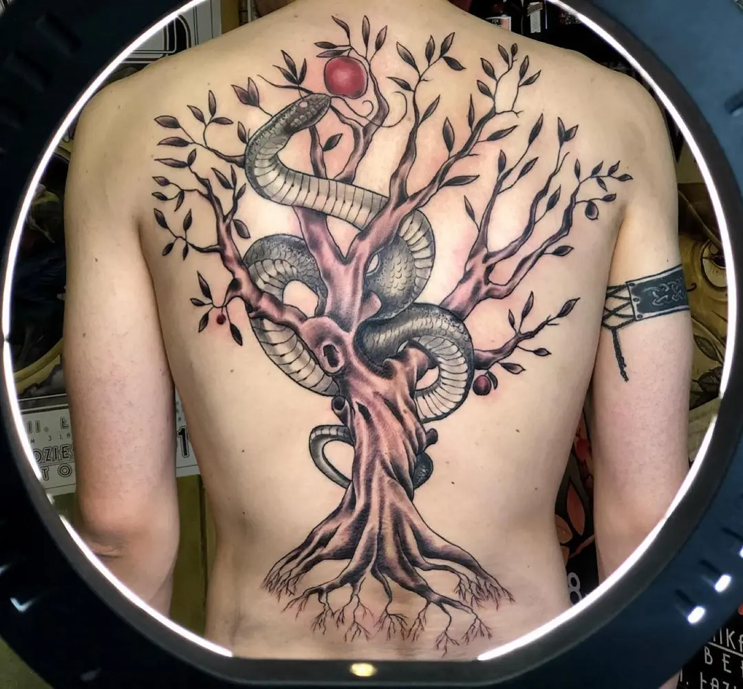 Galerías de Tatuajes Increíbles 5 Vitali Kaniaveha 2021.03.20 🐍🌳 Не стесняйтесь своих чувств и желаний – другой жизни для них не будет… knv