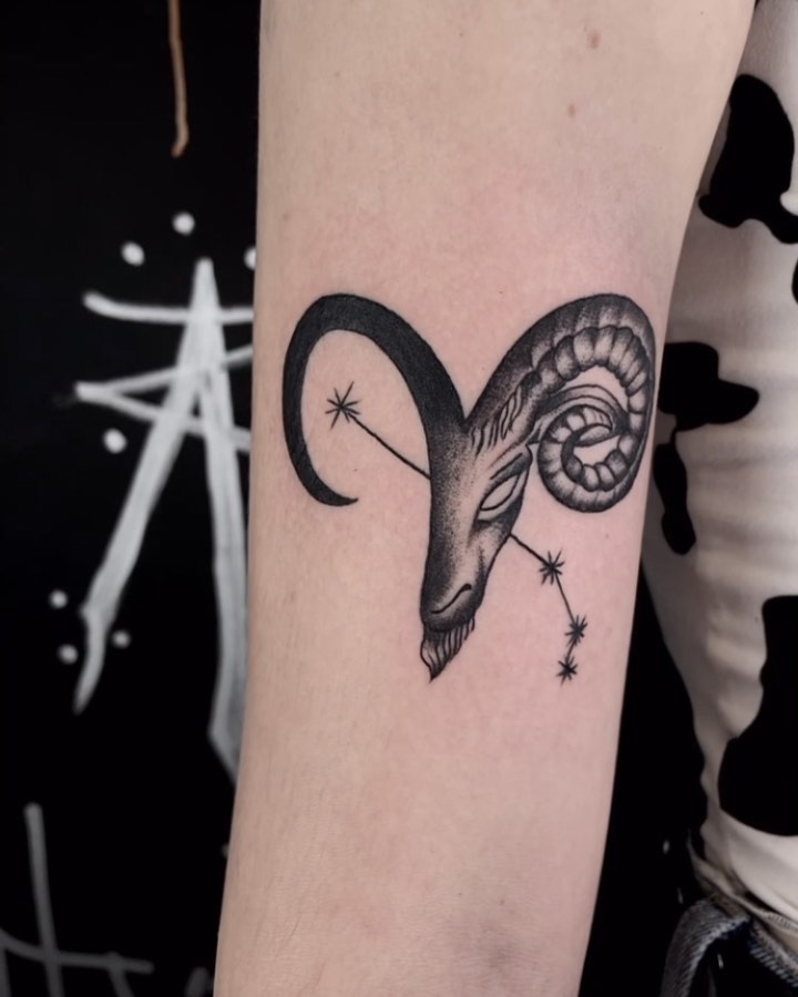 ≫ 86 Zodiac Tattoos