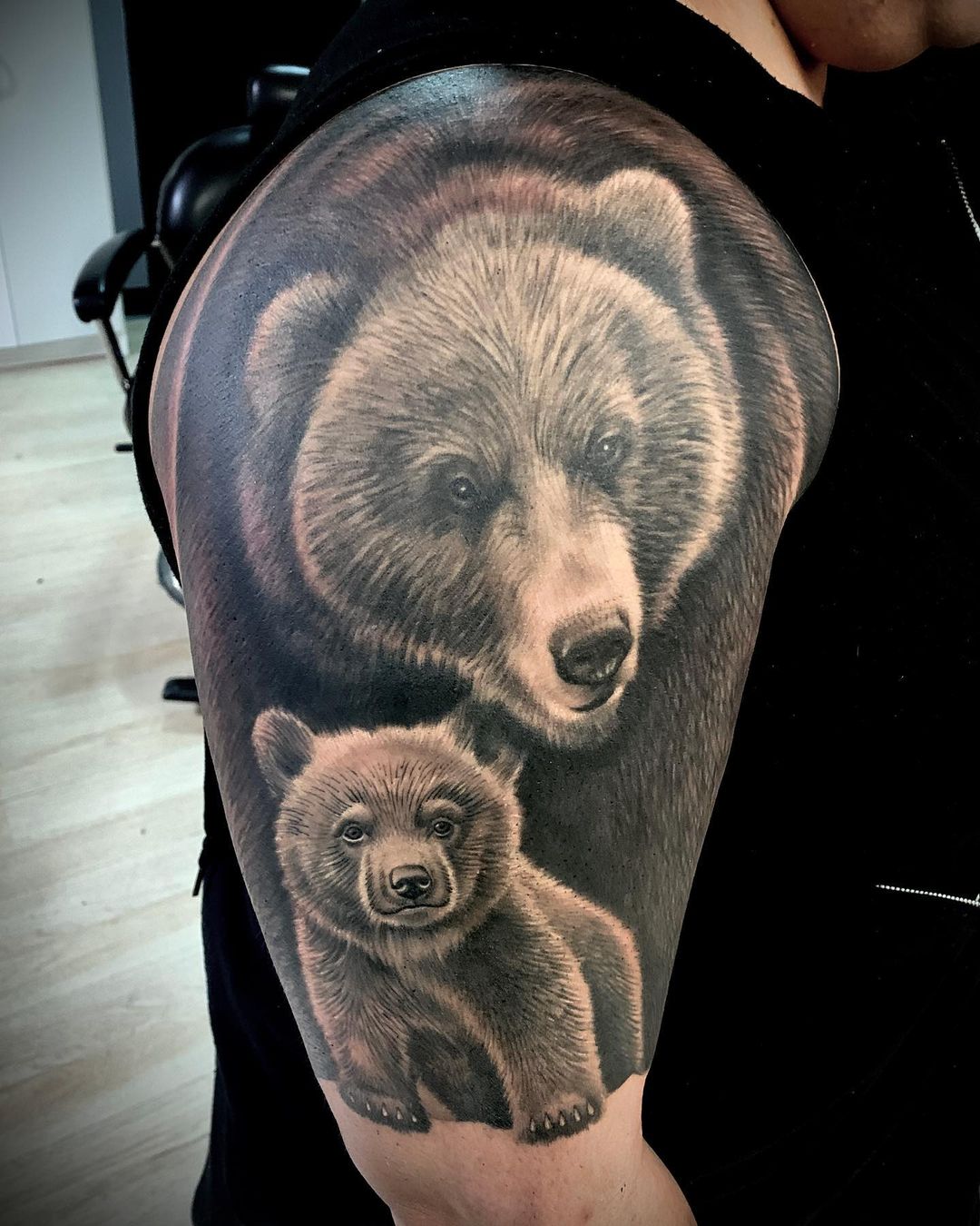 Tatuajes de Osos: Diseños Únicos y Simbolismos 15 tatuajes de osos