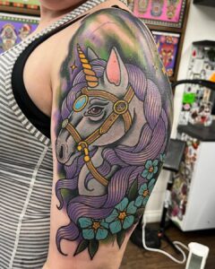 tatuaje de unicornio