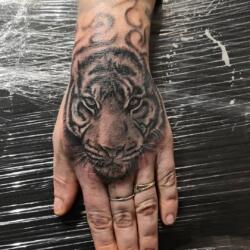 60 Tatuajes en las Manos Increíbles ✋ 21 650194109