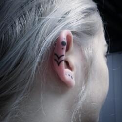 90 Tatuajes en la Oreja Alucinantes 4 3372445217