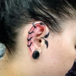90 Tatuajes en la Oreja Alucinantes 12 723333650