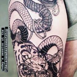 Incredible Tattoo Galleries 28 905620338