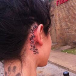 90 Tatuajes en la Oreja Alucinantes 26 2522302638