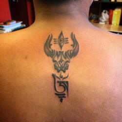 90 Tatuajes Con Iniciales de Varias Tipografías 12 529286100