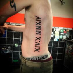60 Tatuajes de Números Romanos 17 2336216894